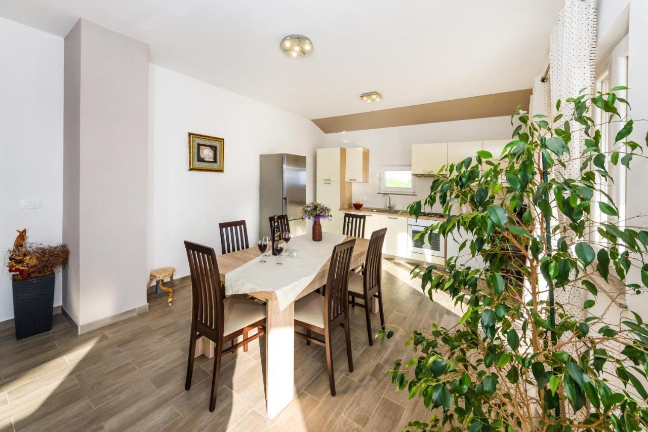 Apartment Verunica ザダル エクステリア 写真